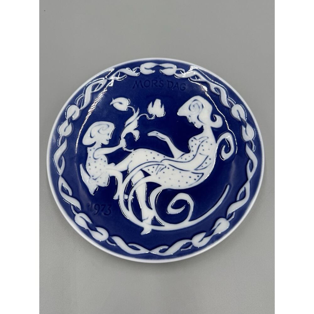 Vintage‎ 1973 Mother’s Day Royal Copenhagen Denmark 6” Plate